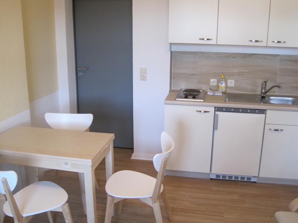 Haus Ostseeatoll Apartment Rostock Room photo